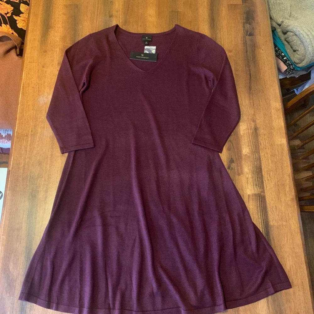 Worthington NWT Sweater Dress Medium Burgundy Midi V-neck soft comfort casual
